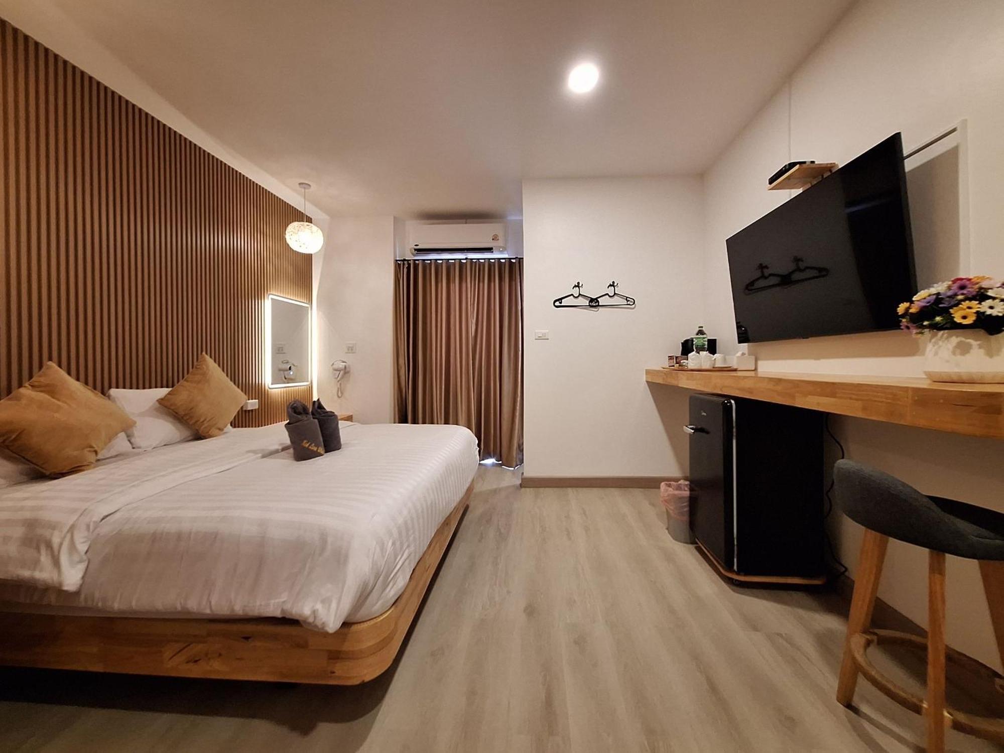 Koh Larn White House Ko Lan Exterior foto